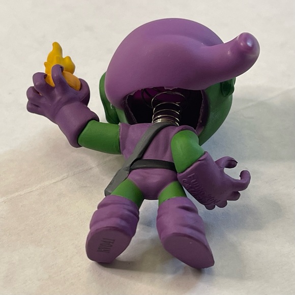 Funko Green Goblin Mystery Minis Marvel Spider Man Series Vinyl Bobblehead - Picture 6 of 6